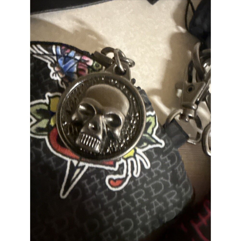 NWT Ed Hardy Double Pouch Wristlet - Skull & Hearts On Black With Logo - Picture 5 of 8